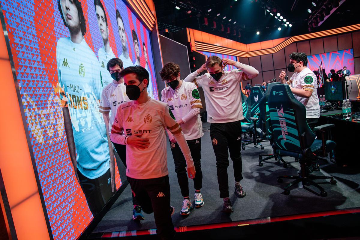 Carzzy reveló que los jugadores pidieron jugar cómodos en la tercera partida.