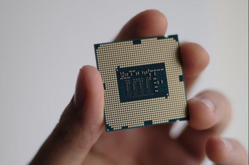 Intel Core i5 vs i7: Vilken är det bästa valet för spel