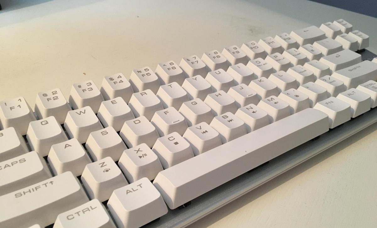 Los mejores Teclados Económicos para Juegos en 2025