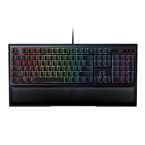 Tastiera da gioco Razer Ornata Chroma: Interruttori meccanici ibridi - Illuminazione RGB Chroma personalizzabile - Tasti retroilluminati singolarmente - Poggiapolsi in feltro staccabile - Funzionalità macro programmabili