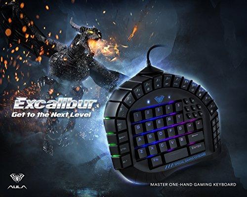 Beastron Aula Excalibur Mechanische Einhand-Gaming-Tastatur, blaue Schalter, per Software anpassbare RGB-Hintergrundbeleuchtung, 8 programmierbare Makro-Tasten und abnehmbare Handgelenkstütze
