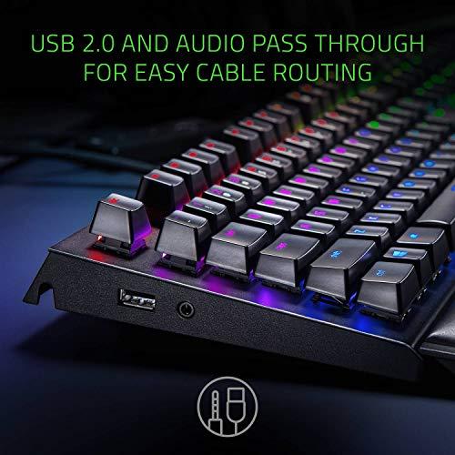 Tastiera meccanica da gioco Razer BlackWidow Elite: Interruttori meccanici verdi - tattili e cliccabili - illuminazione Chroma RGB - poggiapolsi magnetico - tasti multimediali e quadrante dedicati - USB Passthrough
