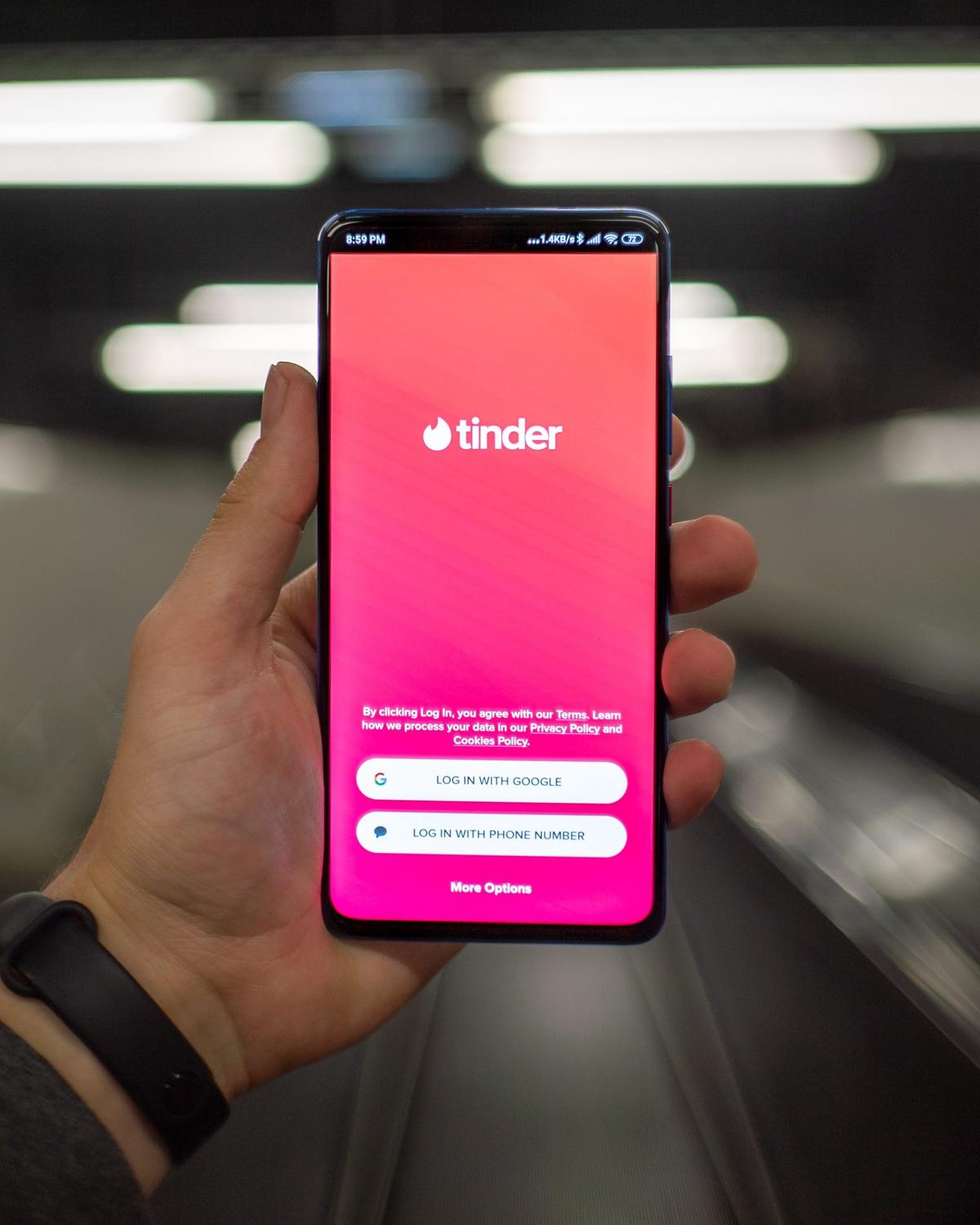 5 unerwartete Möglichkeiten, ChatGPT 2025 in deinen Tinder-Konversationen zu nutzen und ein Date zu bekommen