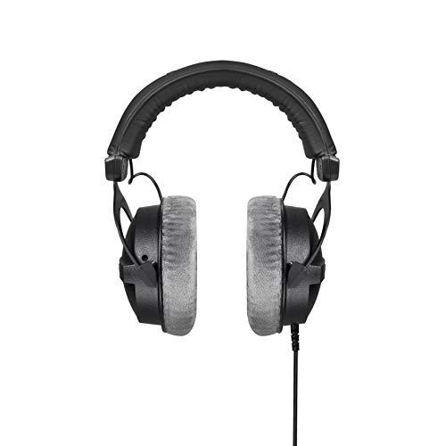 auriculares de estudio beyerdynamic DT 770 PRO 250 Ohm en negro. Construcción cerrada, cableado para uso en estudio, ideal para mezclar en el estudio