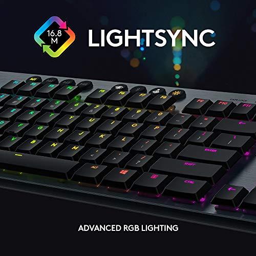 Logitech G815 LIGHTSYNC RGB Mechanical Gaming Keyboard mit Low Profile GL Tactile Key Switch, 5 programmierbaren G-Tasten, USB Passthrough, dedizierte Mediensteuerung - Linear, Schwarz